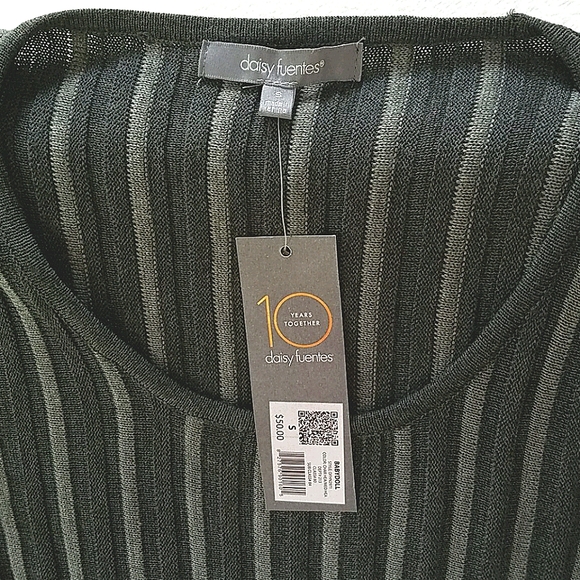 NWT Daisy Fuentes Babydoll 2-tone Ribbed Sweater - Picture 3 of 3